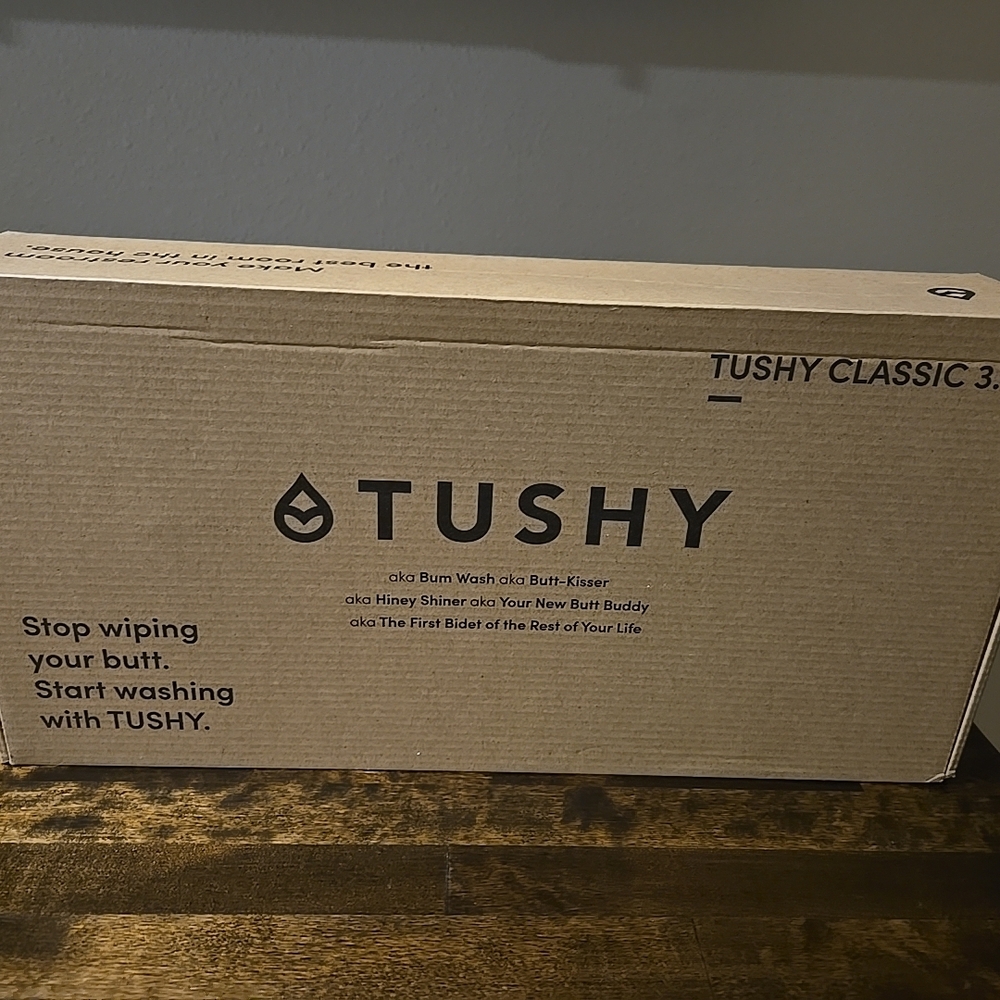 TUSHY Classic 3.0 Bidet Toilet Seat Attachment - A Non-Electric White/Bamboo